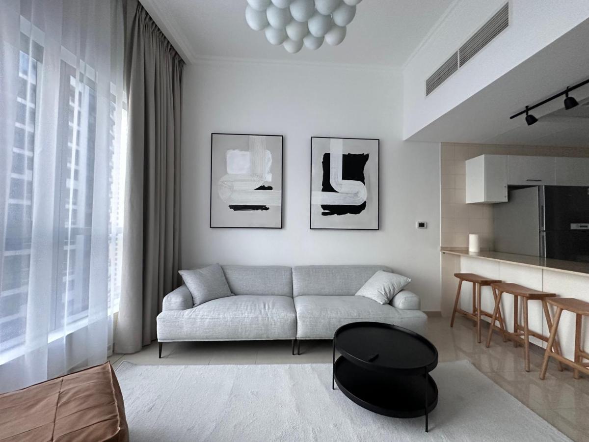 Bay Central- Marina Dubai, One Bed Apartment *